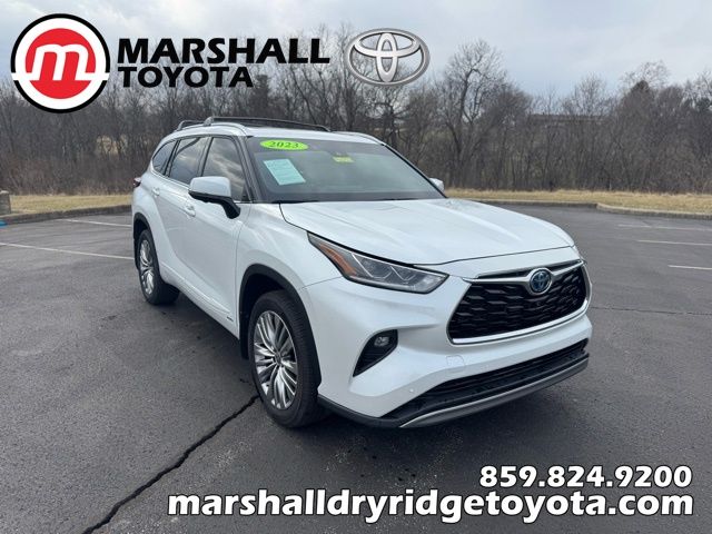2023 Toyota Highlander Hybrid Platinum AWD