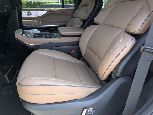 New 2027 Lincoln Navigator L SUV