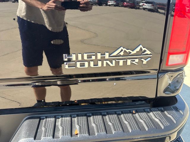 Used 2024 Chevrolet Silverado 2500HD Truck