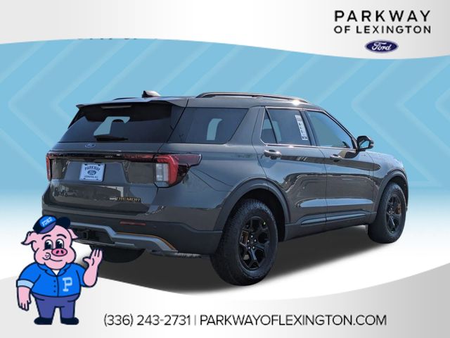 New 2026 Gray Ford Tremor image 5