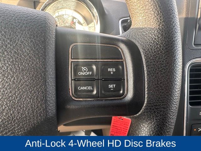 2013 Dodge Grand Caravan SE