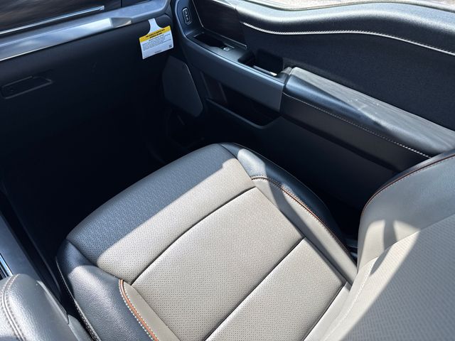 Used 2025 Gray Ford Lariat image 15