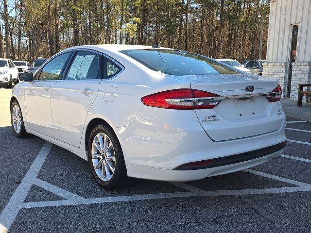2017 Ford Fusion SE:168087B