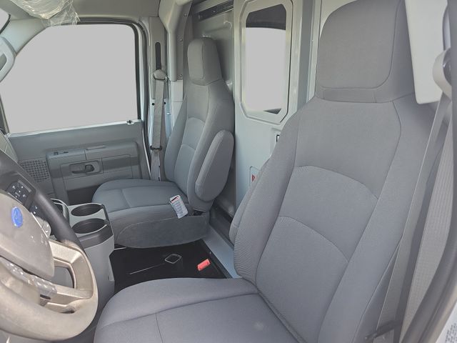New 2026 White Ford KUV image 10