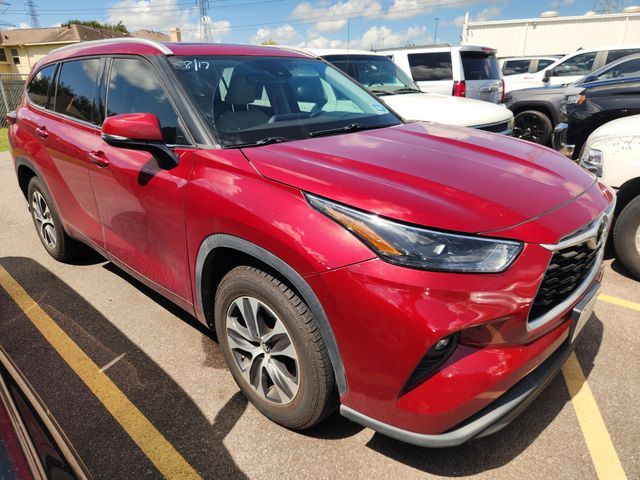 2022 Toyota Highlander XLE Red at Bayway Chrysler Dodge Jeep Ram