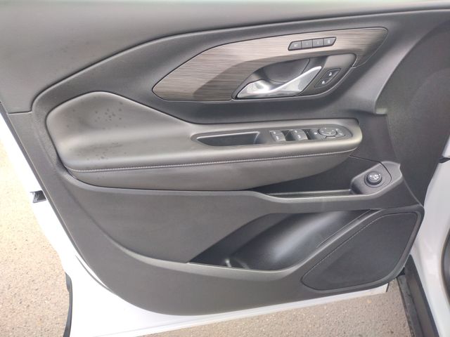 2022 GMC Terrain SLT photo
