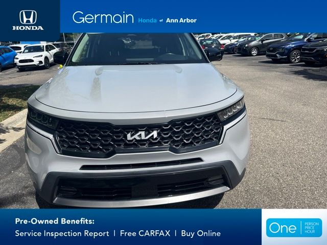 Used 2023 Wolf Gray Kia X-Line EX image 2