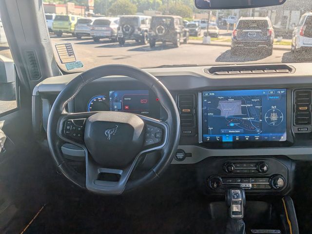Used 2022 Green Ford Badlands image 30