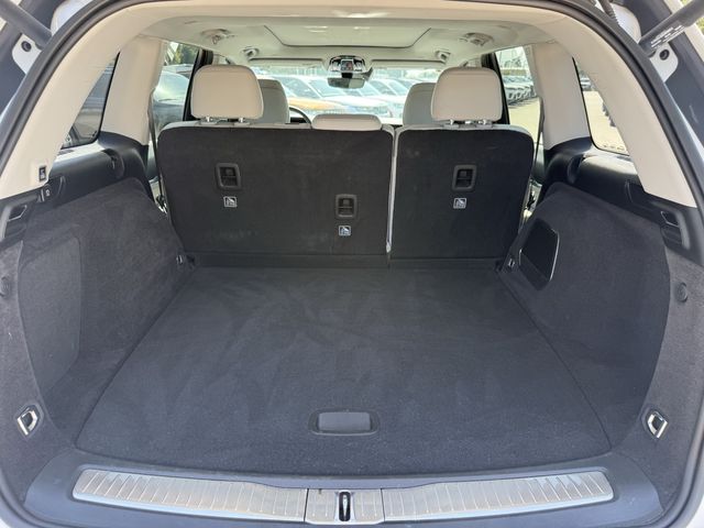 2022 Jeep Grand Cherokee Overland 4xe White at Central Houston Nissan