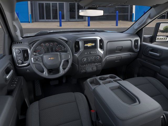 2025 Chevrolet Silverado 2500HD Custom photo