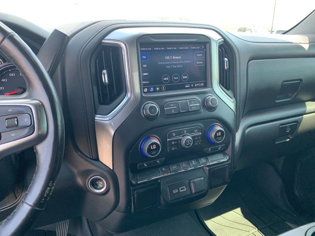 2021 Chevrolet Silverado 1500 RST photo