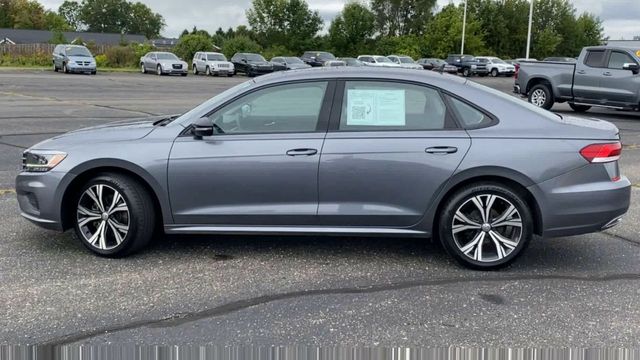 2022 Volkswagen Passat 2.0T Limited Edition 5