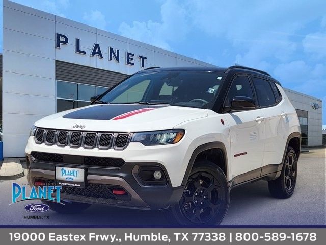 Bright White Clearcoat 2024 Jeep Compass SUV / Crossover Four-Wheel Drive 8-Speed Automatic