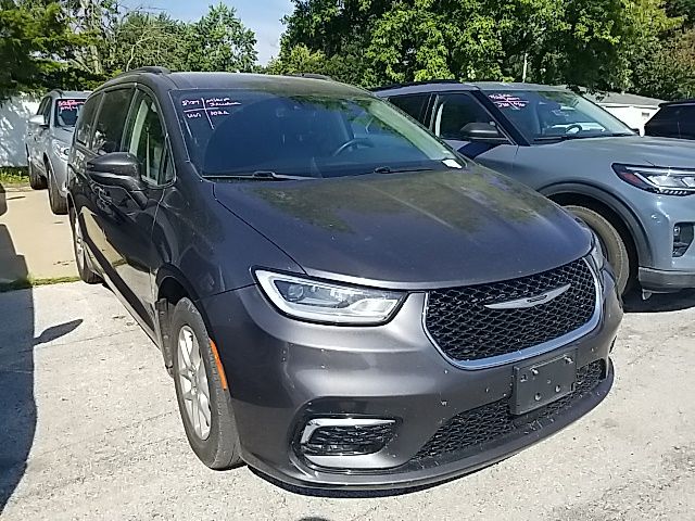 Used 2022 Chrysler Pacifica Van