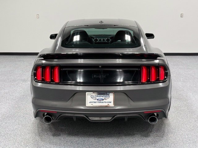 Used 2017 Gray Ford GT Premium image 7