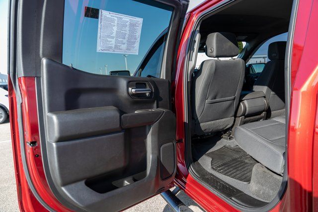 2020 Chevrolet Silverado 1500 LT 18