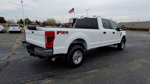 2022 Ford F-350SD XLT 8