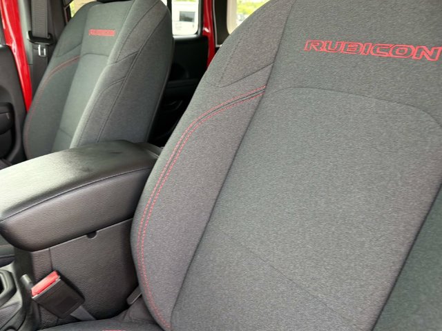 Used 2024 Jeep Wrangler SUV