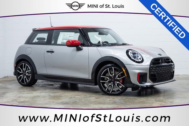 Melting Silver III Metallic 2026 MINI Cooper Hatchback Front-Wheel Drive 7-Speed Automatic