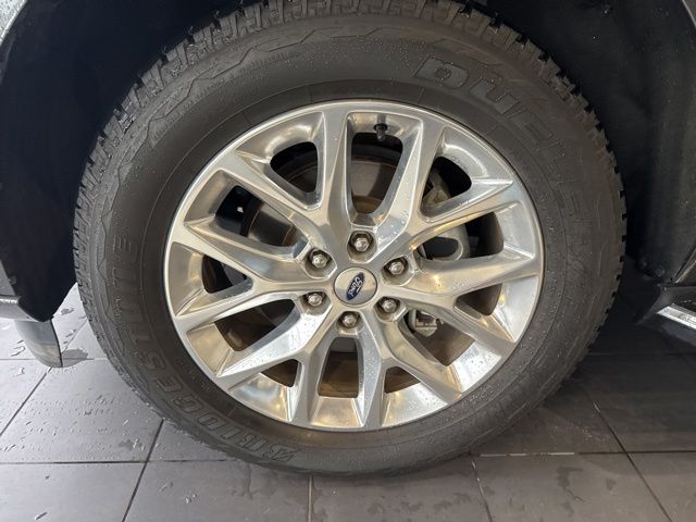 2021 Ford Expedition XLT Gray at EAG Ford Navasota