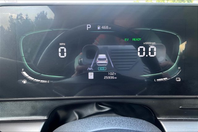 Used 2023 Kia Sportage Hybrid SUV