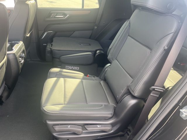 2026 GMC Yukon Denali:44819