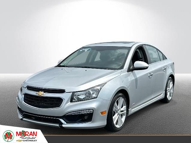 Silver Ice Metallic 2016 Chevrolet Cruze Sedan Front-Wheel Drive 6-Speed Automatic Overdrive