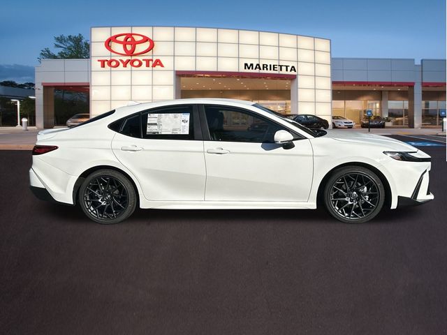 2025 Toyota Camry SE 27