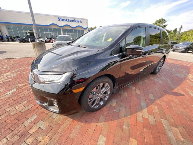 Used 2025 Honda Odyssey Van