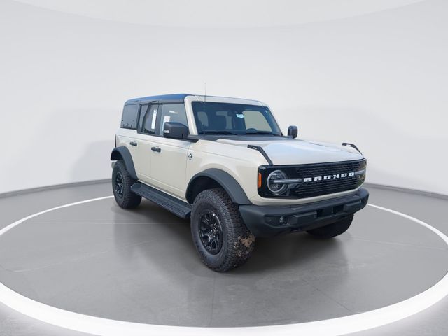 New 2025 Desert Sand Ford Outer Banks® image 2