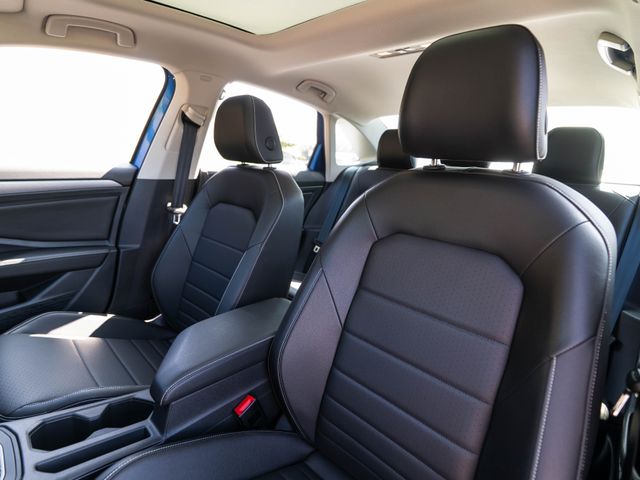 Used 2023 Volkswagen Jetta Sedan