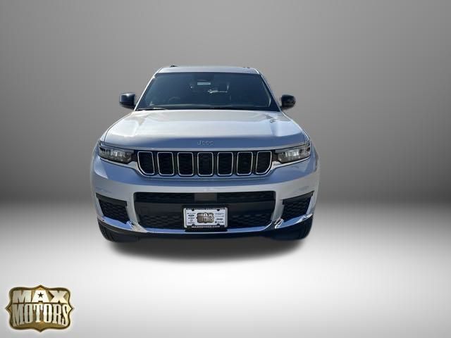 2024 Jeep Grand Cherokee L Laredo 2