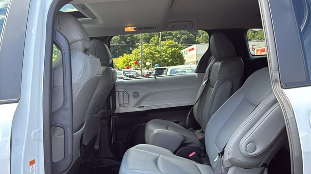 Used 2025 Toyota Sienna Van