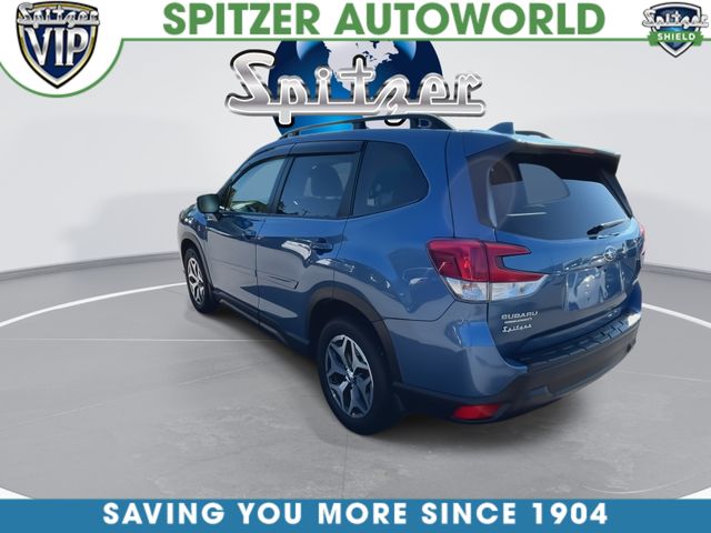 Certified Used 2022 Blue Subaru Premium image 7