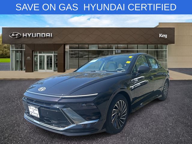2025 Hyundai Sonata Hybrid