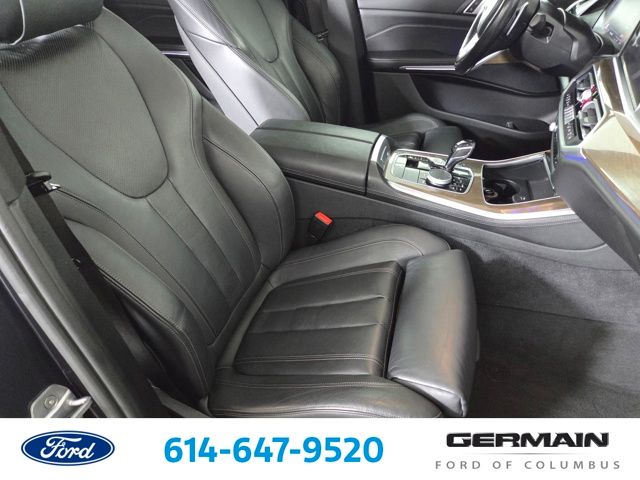 Certified Used 2019 Gray BMW xDrive40i image 30