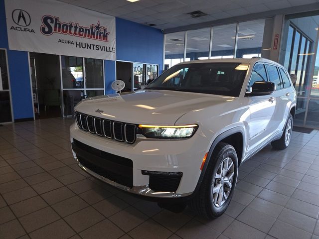 2022 Jeep Grand Cherokee L Limited's photo