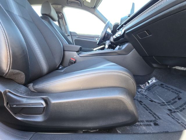 2025 Honda Civic Sport:B02130