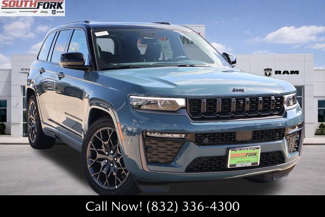 Gray (Steel Blue) 2026 Jeep Grand Cherokee SUV / Crossover Four-Wheel Drive 8-Speed Automatic