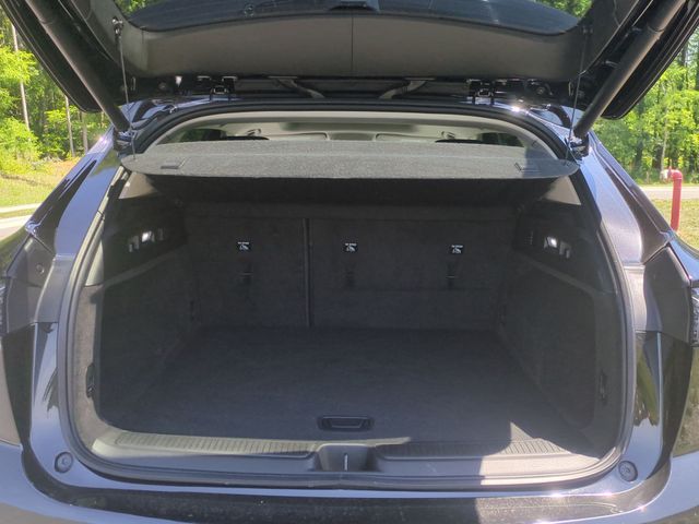 Used 2025 Black Buick Avenir image 23