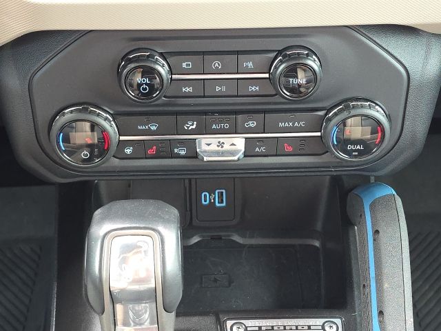 Photo of 2023 Ford Bronco Wildtrak in Dallas, GA - 34,  2023 Ford Bronco Wildtrak:44192A