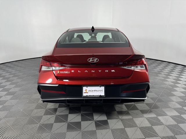 Used 2024 Hyundai Elantra For Sale in Indianapolis, IN
