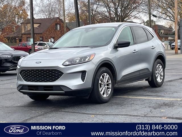 2022 Ford Escape SE 1