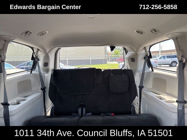 2015 Dodge Grand Caravan SXT photo