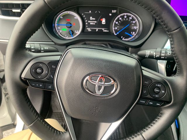 Used 2023 Toyota Venza SUV