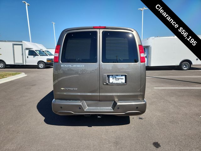 Used 2021 Chevrolet Express 2500 For Sale in Grove City, OH