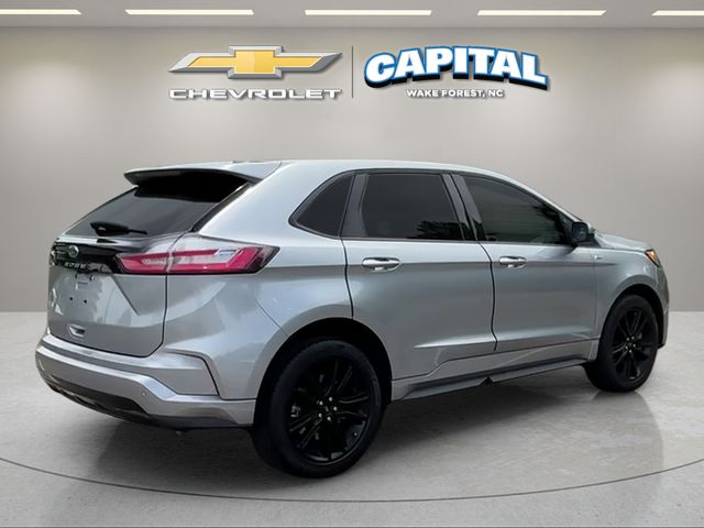 Used 2023 Silver Ford ST Line image 5