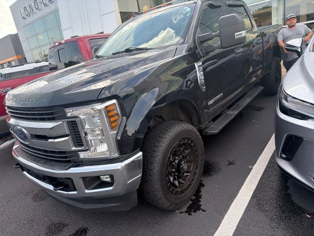Black 2019 Ford F-250 Super Duty Pickup Truck Four-Wheel Drive 6-Speed Automatic