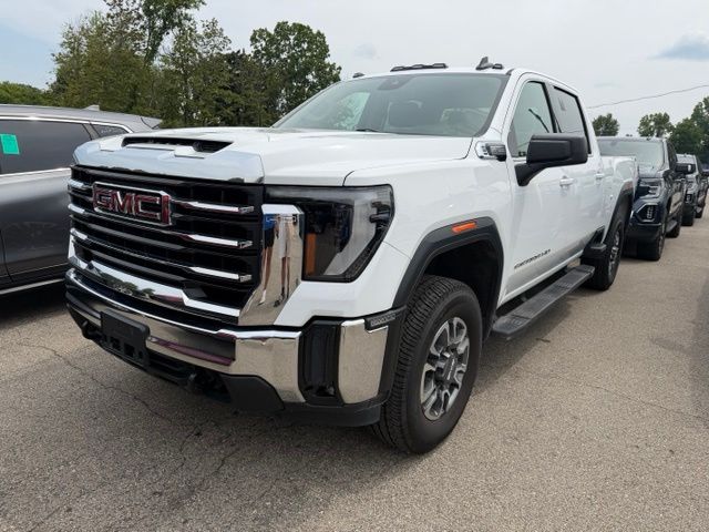 White 2024 GMC Sierra 2500HD Pickup Truck Four-Wheel Drive Automatic