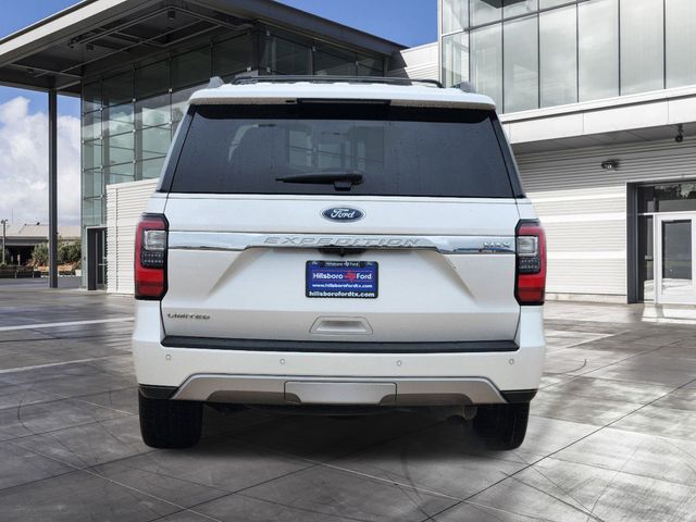 2018 White Platinum Metallic Tri-Coat Ford Expedition Max Limited RWD SUV